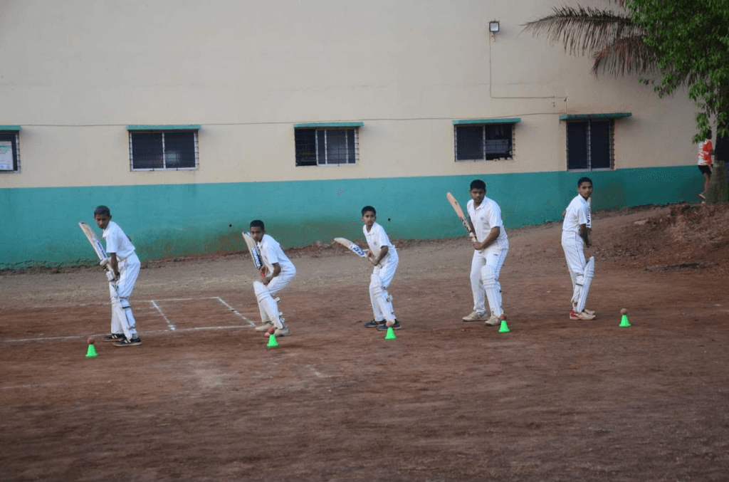 क्रिकेट practice at Disha Academy
