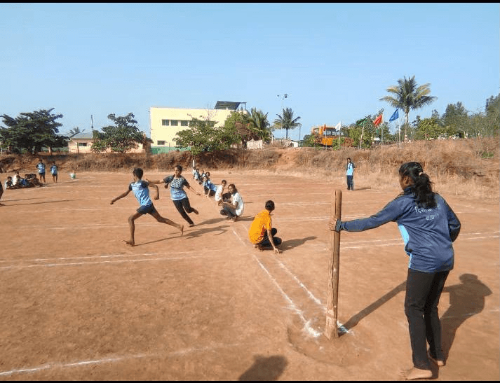 खो-खो practice at Disha Academy